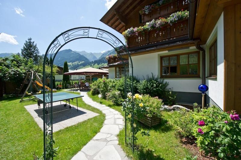 Hotel Landhaus Neumayr Гросарль Екстер'єр фото