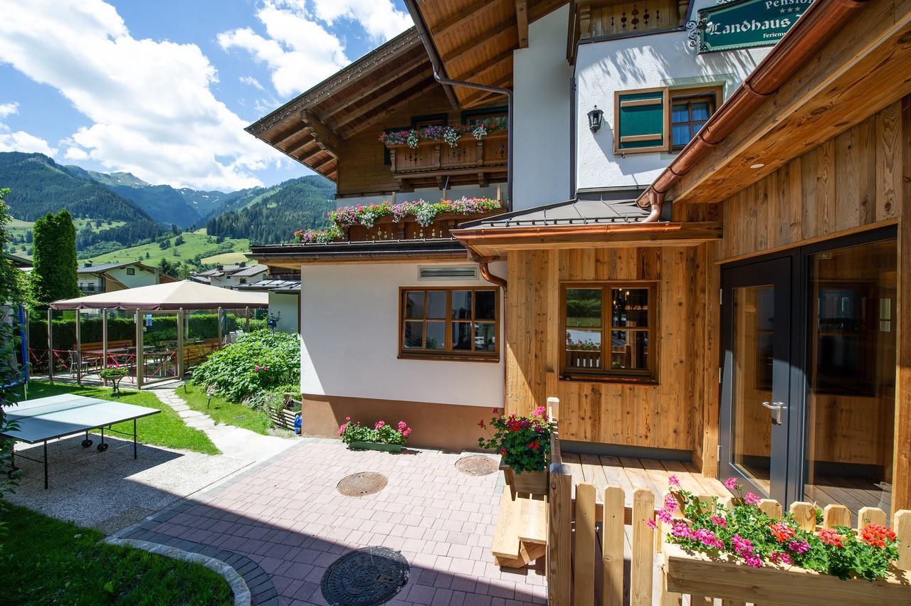 Hotel Landhaus Neumayr Гросарль Екстер'єр фото